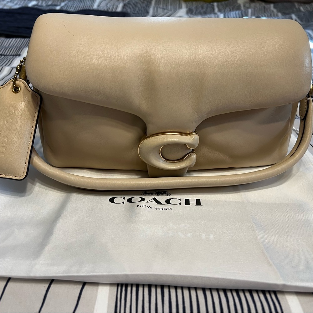 Coach Pillow Tabby 26